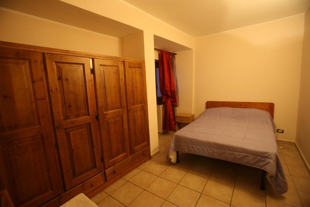 Maison Cassius Issogne Buitenkant foto