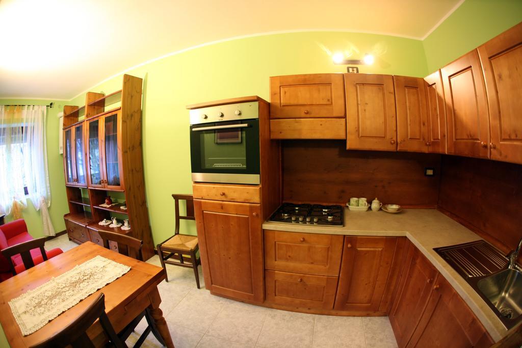 Maison Cassius Issogne Buitenkant foto