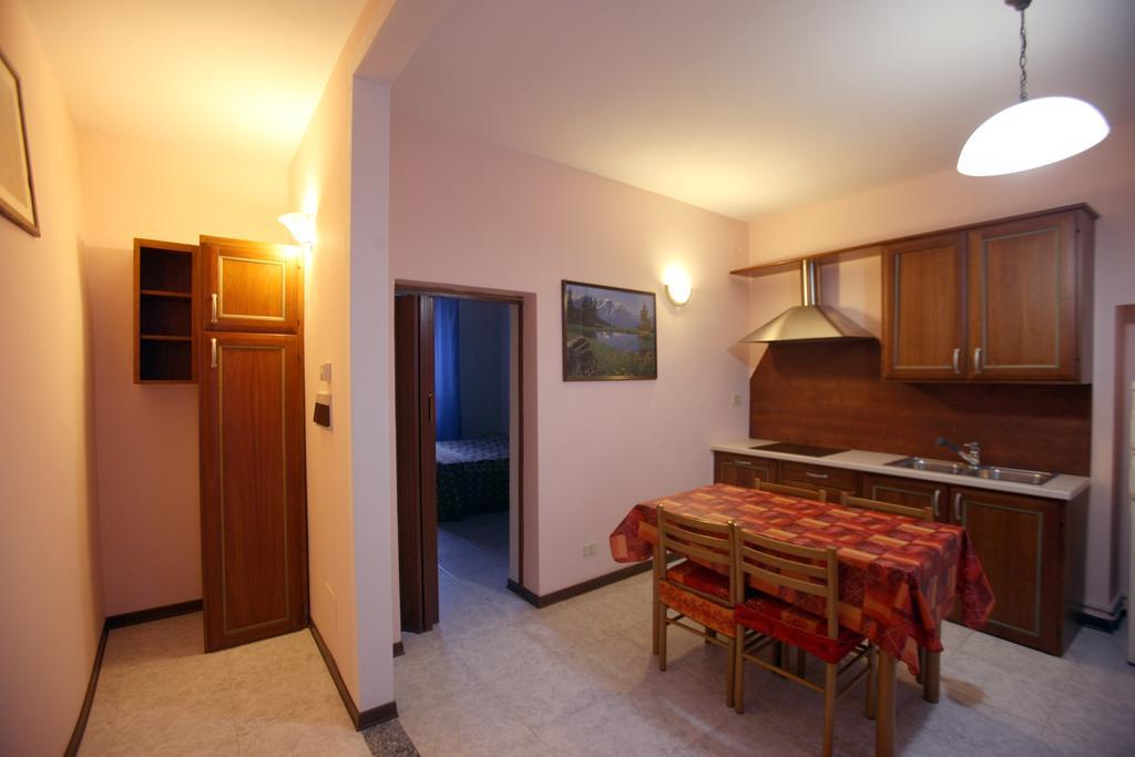 Maison Cassius Issogne Buitenkant foto